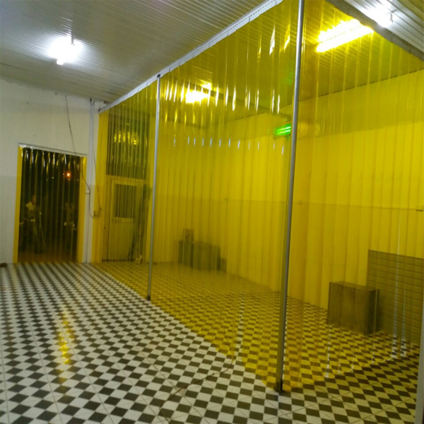 R&egrave;m nhựa PVC ngăn lạnh điều h&ograve;a