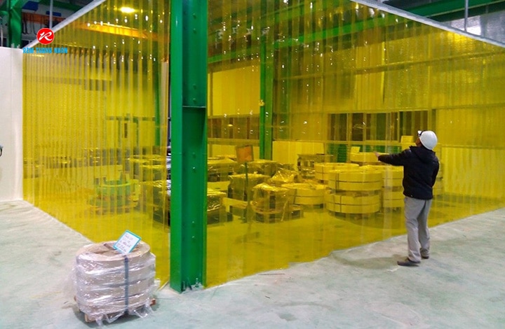 R&egrave;m nhựa PVC ngăn lạnh điều h&ograve;a