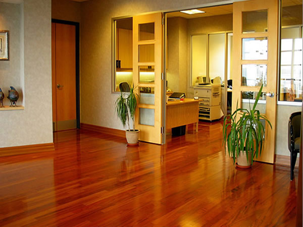 Ph&acirc;n phối v&agrave; thi c&ocirc;ng s&agrave;n nhựa